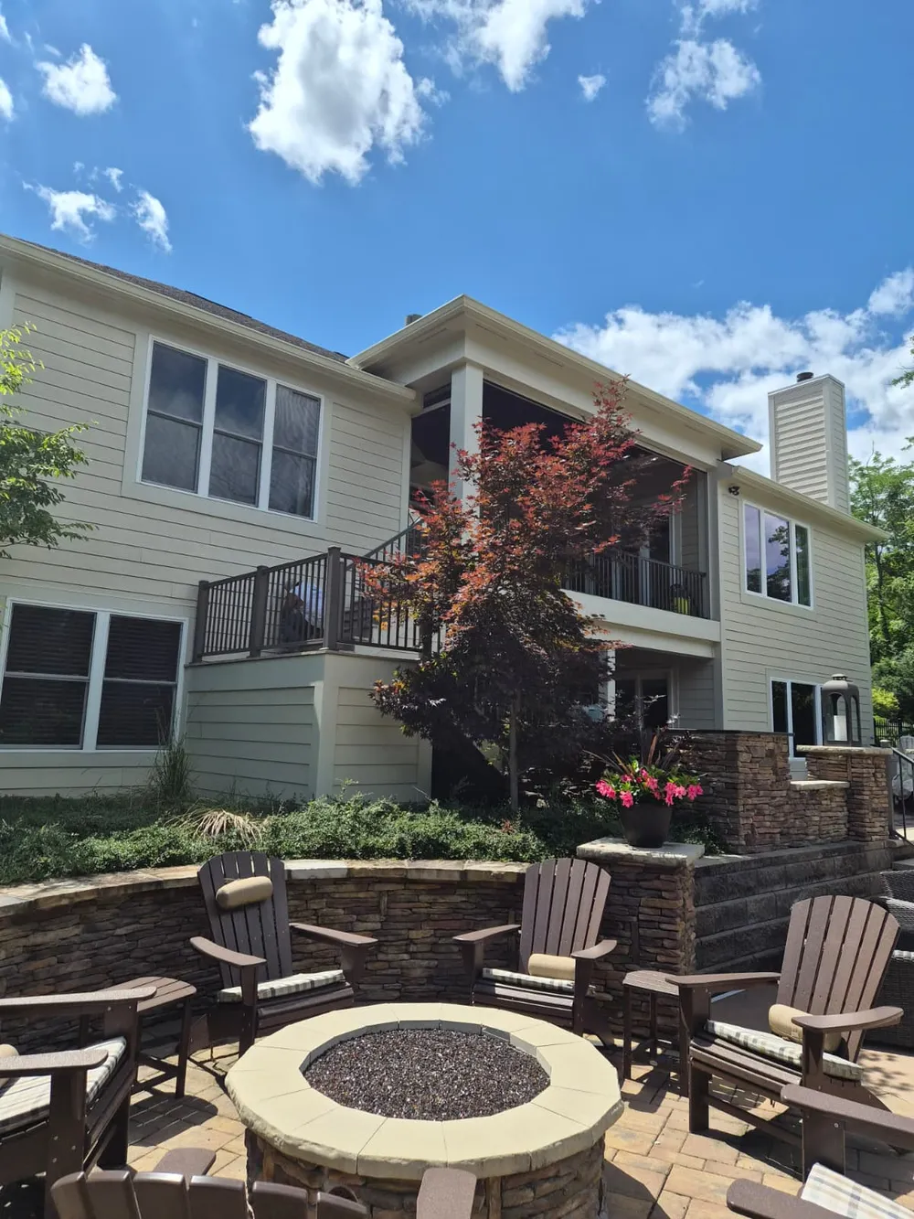 House exterior painted by Pronto Painting in Cincinnati